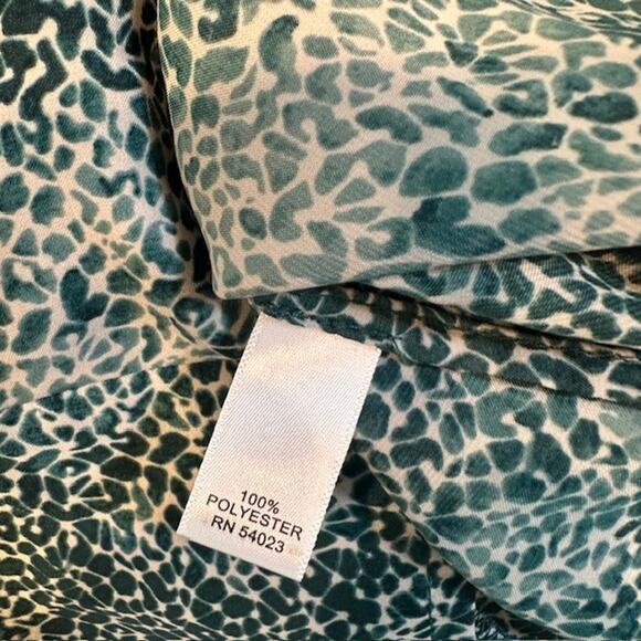 Banana Republic Top Blouse Size 0 Sleeveless Shirt Button Front Green & White - Picture 8 of 9